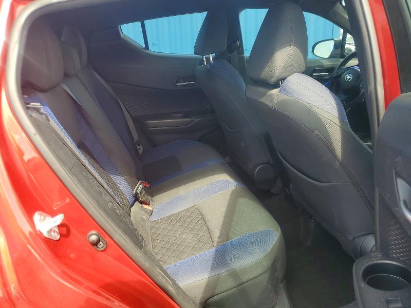 77877605 :رقم المزاد ، NMTKHMBX9LR107387 vin ، 2020 Toyota C-hr مزاد بيع