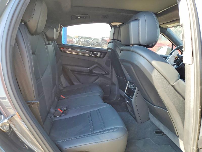77097475 :رقم المزاد ، WP1BG2AY5PDA33226 vin ، 2023 Porsche Cayenne Gt مزاد بيع