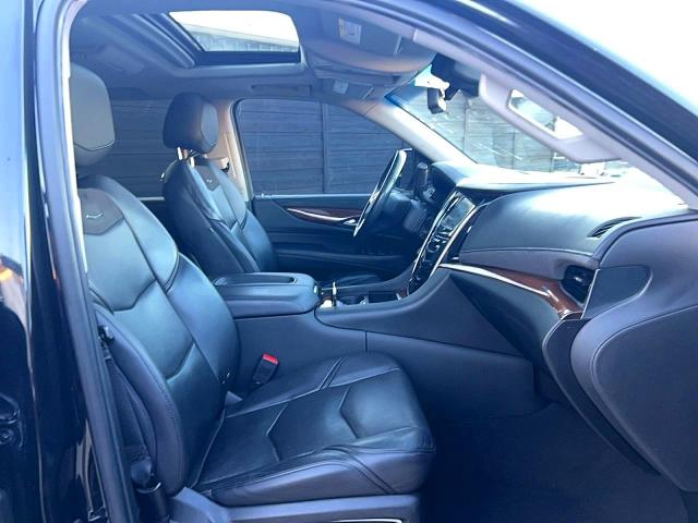 Auction sale of the 2019 Cadillac Escalade L, vin: 1GYS3BKJ5KR329853, lot number: 77790885