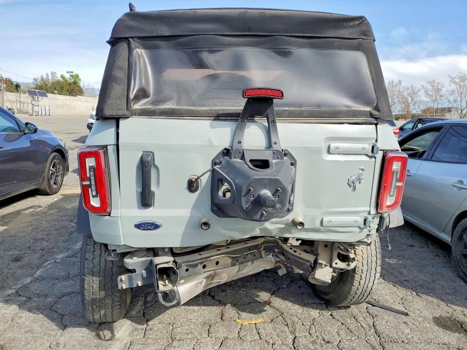 2023 Ford Bronco მანქანა იყიდება აუქციონზე, vin: 1FMEE5BP1PLB29674, აუქციონის ნომერი: 76577325