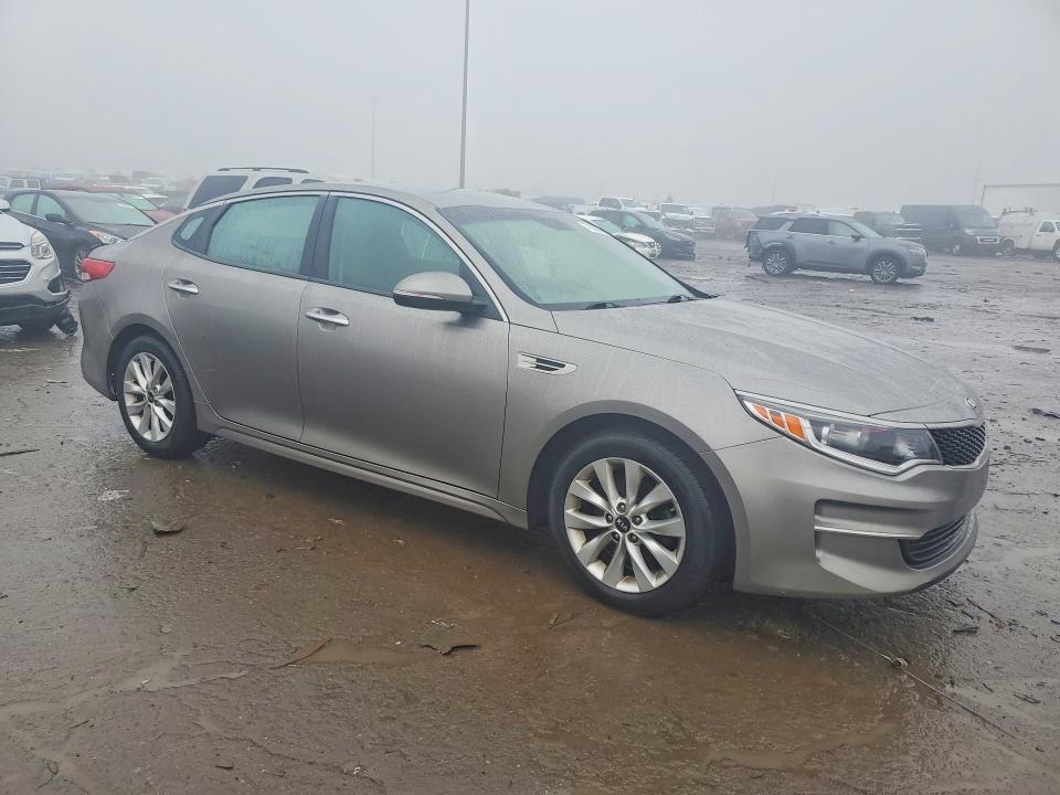 Aukcja sprzedaży 2017 Kia Optima, vin: 5XXGT4L30HG161753, numer aukcji: 77928275