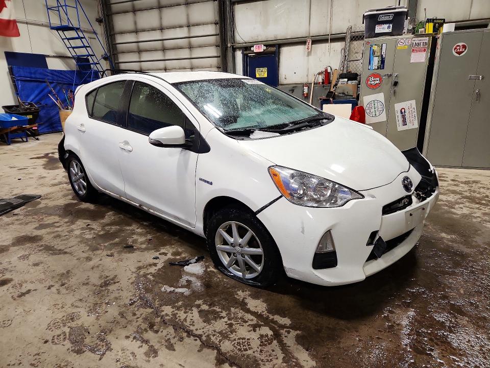 2012 Toyota Prius C მანქანა იყიდება აუქციონზე, vin: JTDKDTB35C1501812, აუქციონის ნომერი: 78090395