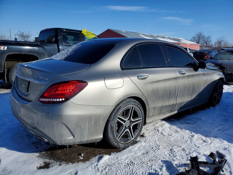 75747375 :رقم المزاد ، W1KWF8EB5MR649348 vin ، 2021 Mercedes-benz C مزاد بيع
