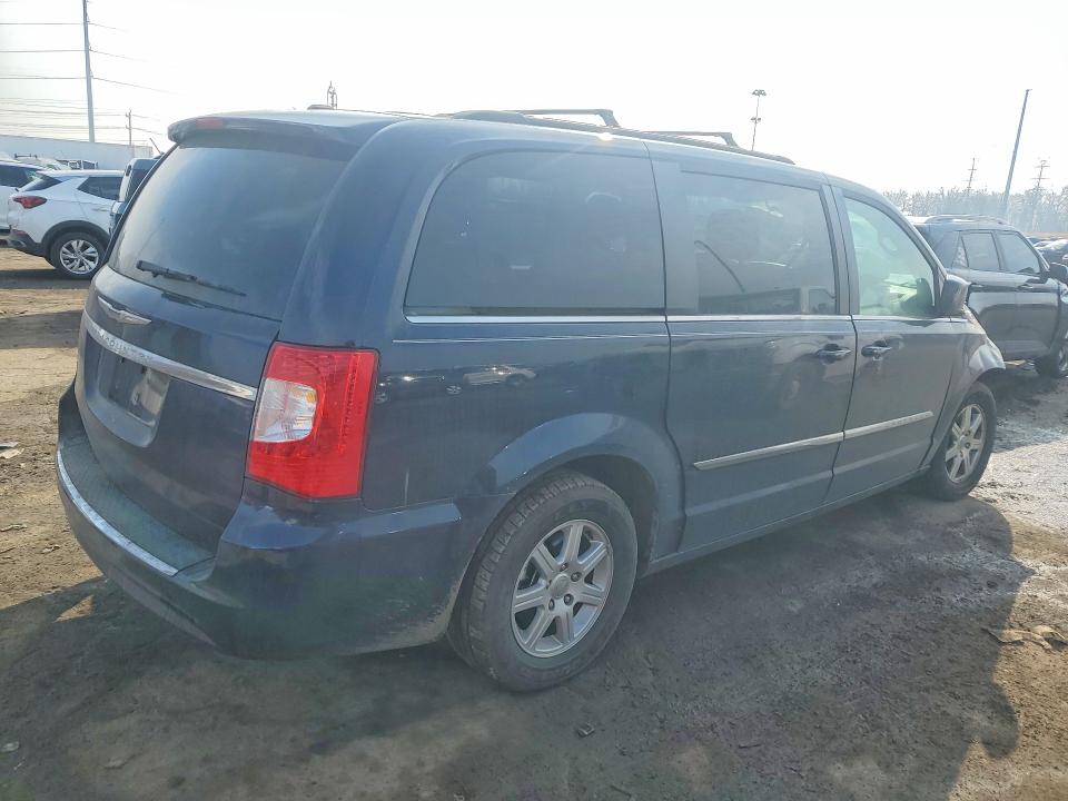 77824825 :رقم المزاد ، 2C4RC1BG8CR216638 vin ، 2012 Chrysler Town & Country مزاد بيع