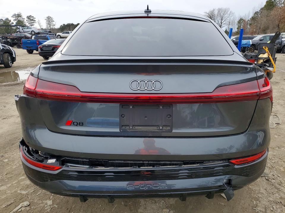Aukcja sprzedaży 2024 Audi Q8 E-tron, vin: WA1CABGE3RB055738, numer aukcji: 77805565