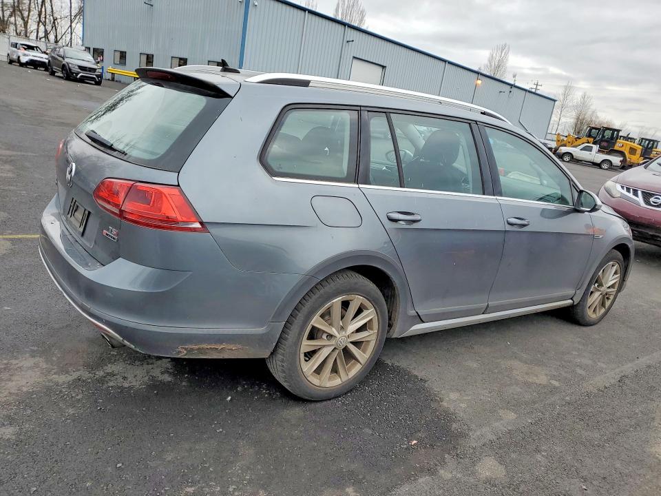 75069095 :رقم المزاد ، 3VWH17AU9HM509388 vin ، 2017 Volkswagen Golf Alltrack مزاد بيع