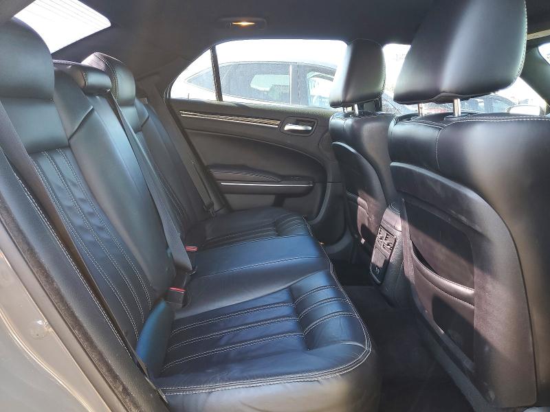Продажа на аукционе авто 2018 Chrysler 300, vin: 2C3CCABG0JH140412, номер лота: 77018175