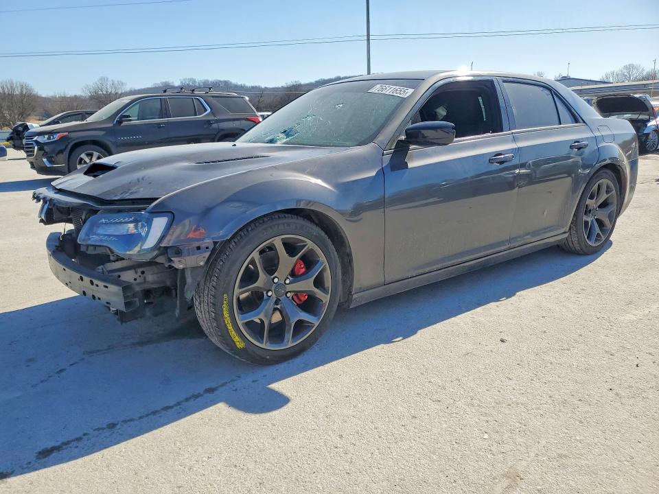 Auction sale of the 2019 Chrysler 300, vin: 2C3CCAAGXKH610268, lot number: 76611655