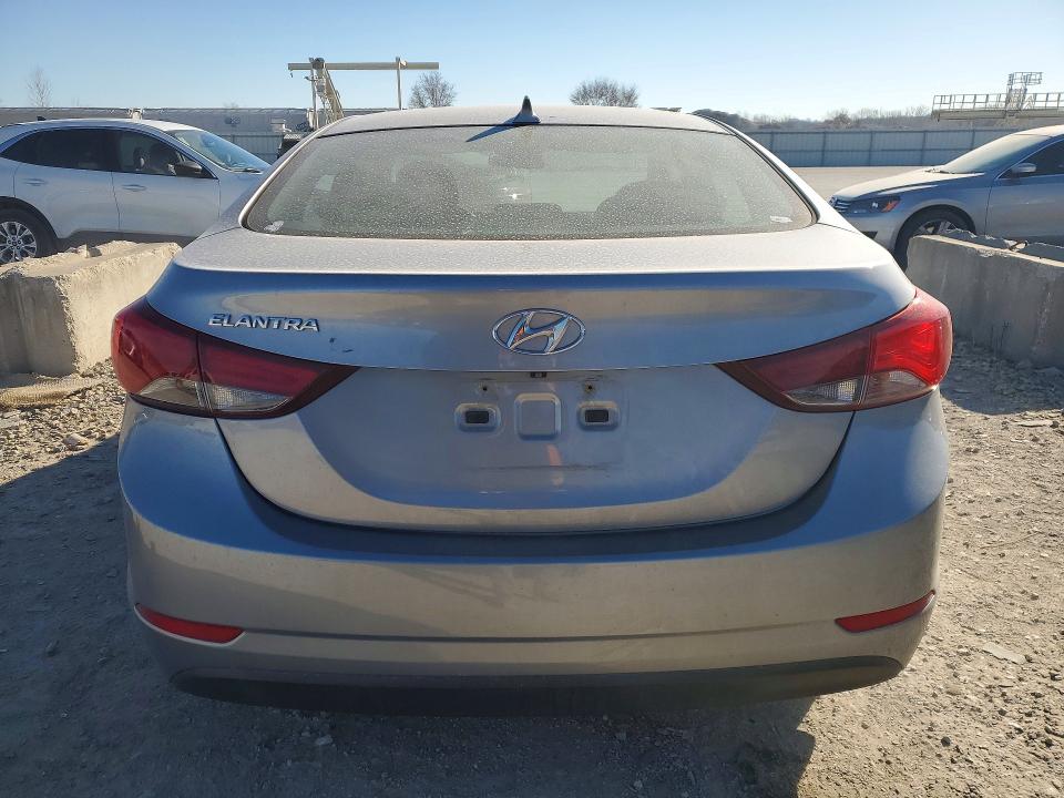 2015 Hyundai Elantra მანქანა იყიდება აუქციონზე, vin: 5NPDH4AE1FH570726, აუქციონის ნომერი: 78606275