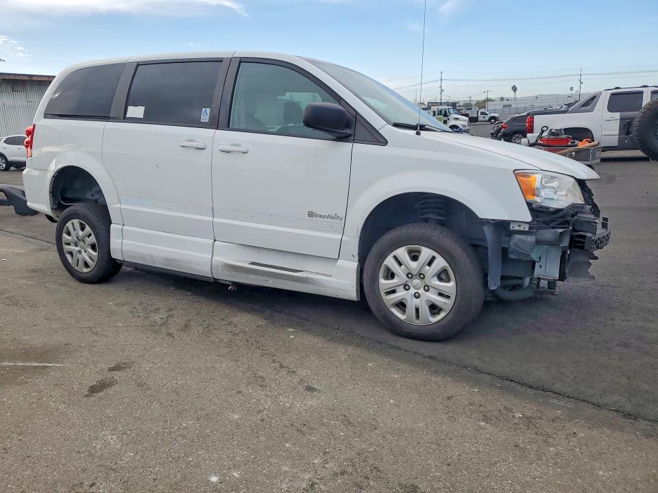 Auction sale of the 2018 Dodge Grand Caravan, vin: 2C7WDGBG7JR243252, lot number: 76175895