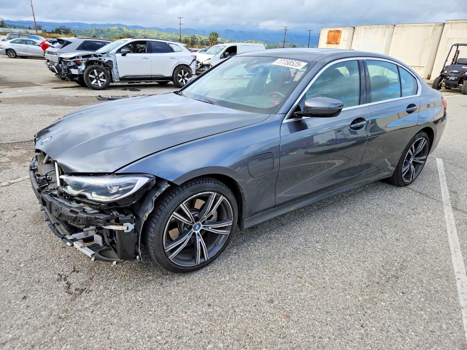 Продаж на аукціоні авто 2022 Bmw 330e, vin: 3MW5P7J05N8C27252, номер лоту: 77758525