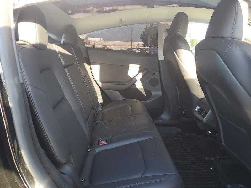 2024 Tesla Model Y მანქანა იყიდება აუქციონზე, vin: 7SAYGDEE9RF056899, აუქციონის ნომერი: 77554615