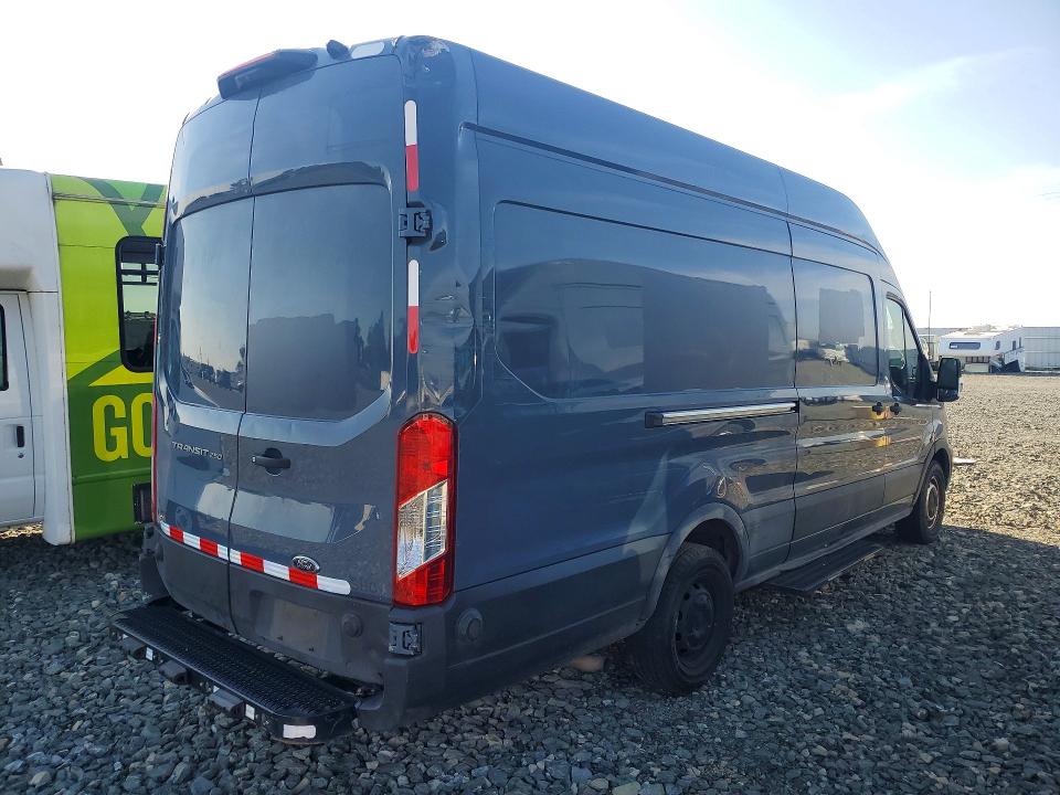 2020 Ford Transit მანქანა იყიდება აუქციონზე, vin: 1FTBR3X81LKB27604, აუქციონის ნომერი: 78558895