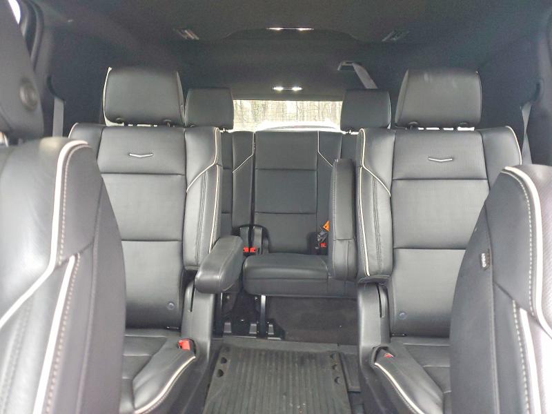 77520365 :رقم المزاد ، 1GYS4KKL2NR268917 vin ، 2022 Cadillac Escalade مزاد بيع