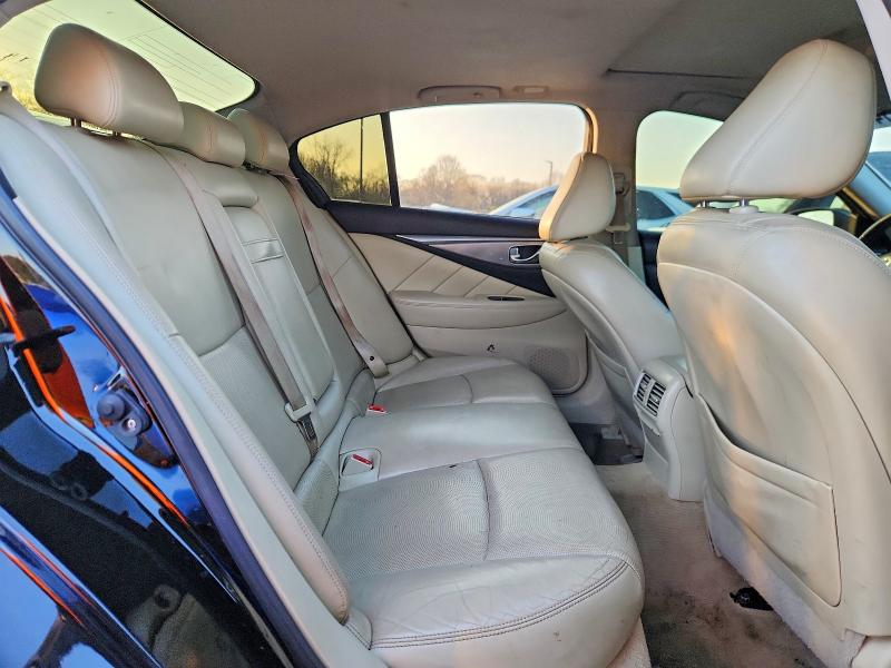Продажа на аукционе авто 2014 Infiniti Q50 Base, vin: JN1BV7AR1EM683409, номер лота: 77614845
