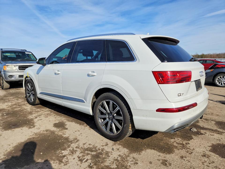 2017 Audi Q7 მანქანა იყიდება აუქციონზე, vin: WA1LHAF78HD037764, აუქციონის ნომერი: 78081605