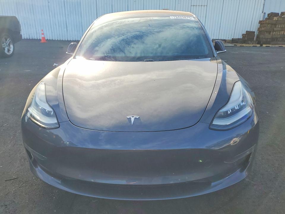 Aukcja sprzedaży 2018 Tesla Model 3, vin: 5YJ3E1EA3JF102143, numer aukcji: 79423875