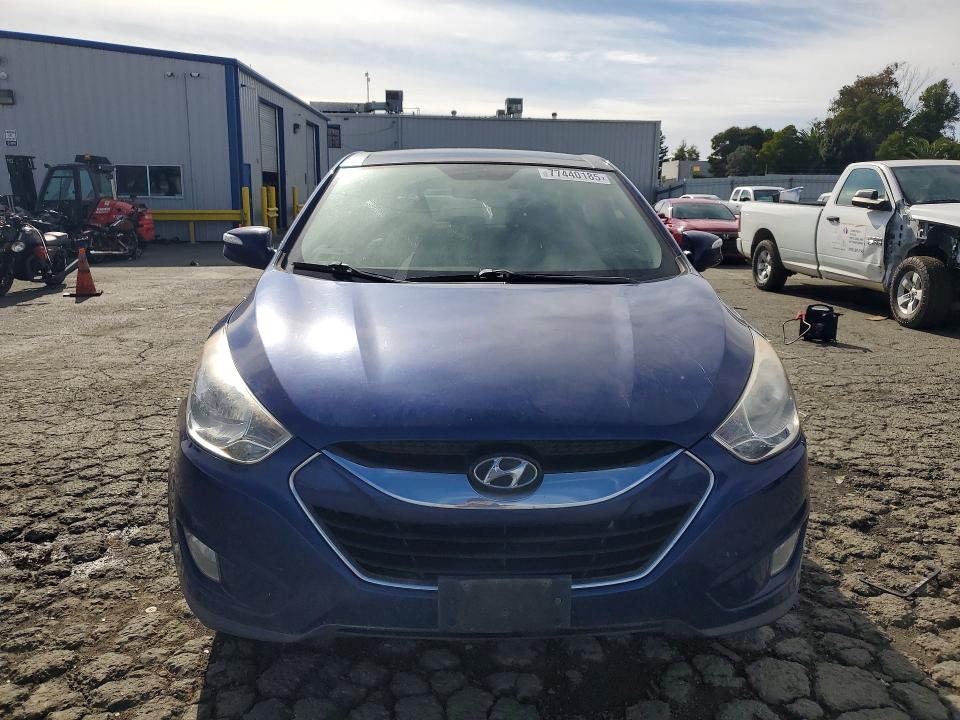 Продажа на аукционе авто 2010 Hyundai Tuson, vin: KM8JU3AC0AU016028, номер лота: 77440185