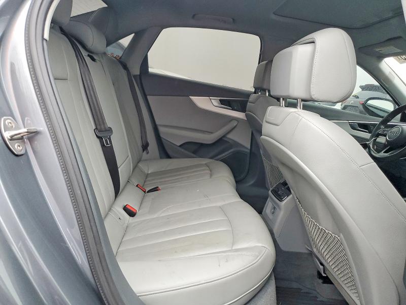 Продаж на аукціоні авто 2018 Audi A4, vin: WAUENAF40JA060151, номер лоту: 76918615