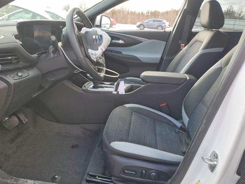 77115935 :رقم المزاد ، KL47LAEPXSB099218 vin ، 2025 Buick Envista مزاد بيع