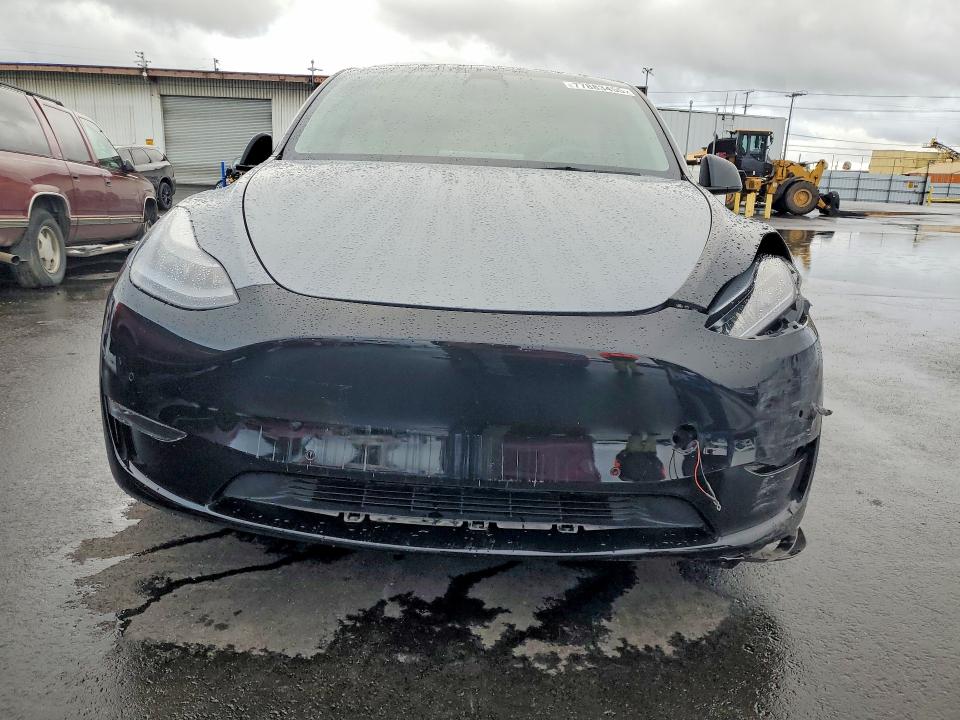 2021 Tesla Model Y მანქანა იყიდება აუქციონზე, vin: 5YJYGDEF4MF272240, აუქციონის ნომერი: 77883455