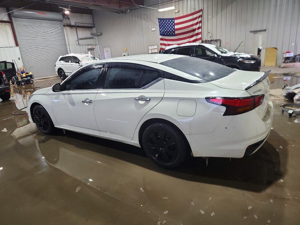 Продажа на аукционе авто 2020 Nissan Altima, vin: 1N4BL4BV1LC271934, номер лота: 77093215