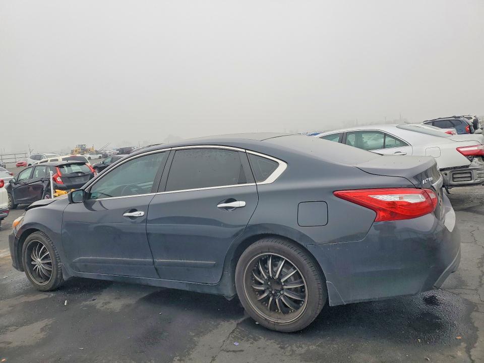 Продажа на аукционе авто 2017 Nissan Altima, vin: 1N4AL3AP2HC222595, номер лота: 74388775