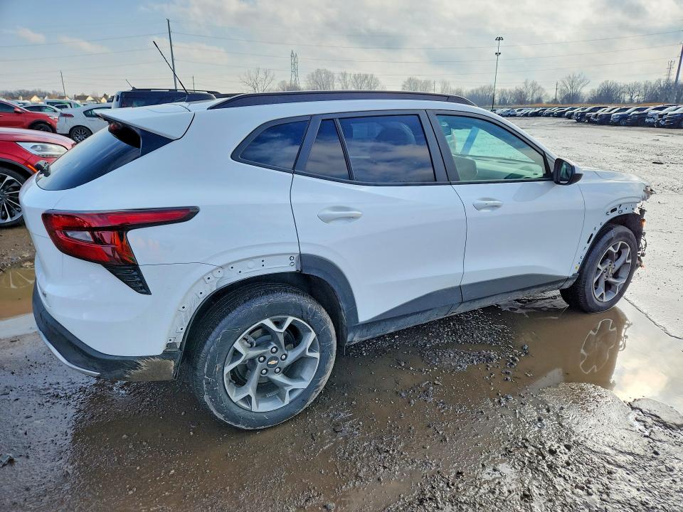 77915965 :رقم المزاد ، KL77LHEP2SC137529 vin ، 2025 Chevrolet Trax مزاد بيع