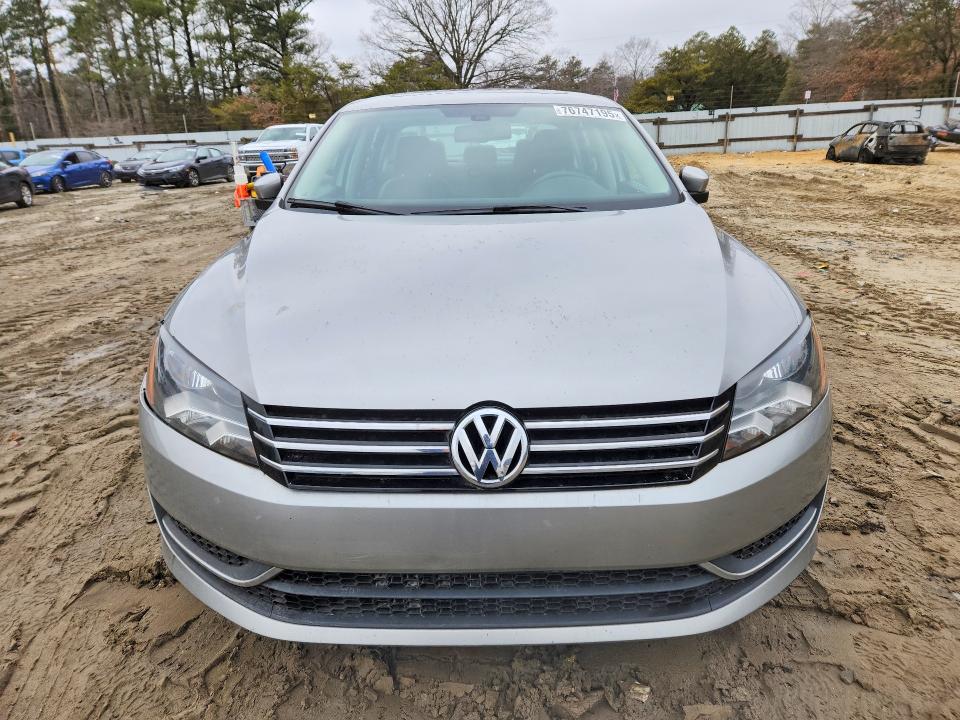 2013 Volkswagen Passat მანქანა იყიდება აუქციონზე, vin: 1VWBP7A38DC018415, აუქციონის ნომერი: 76747195