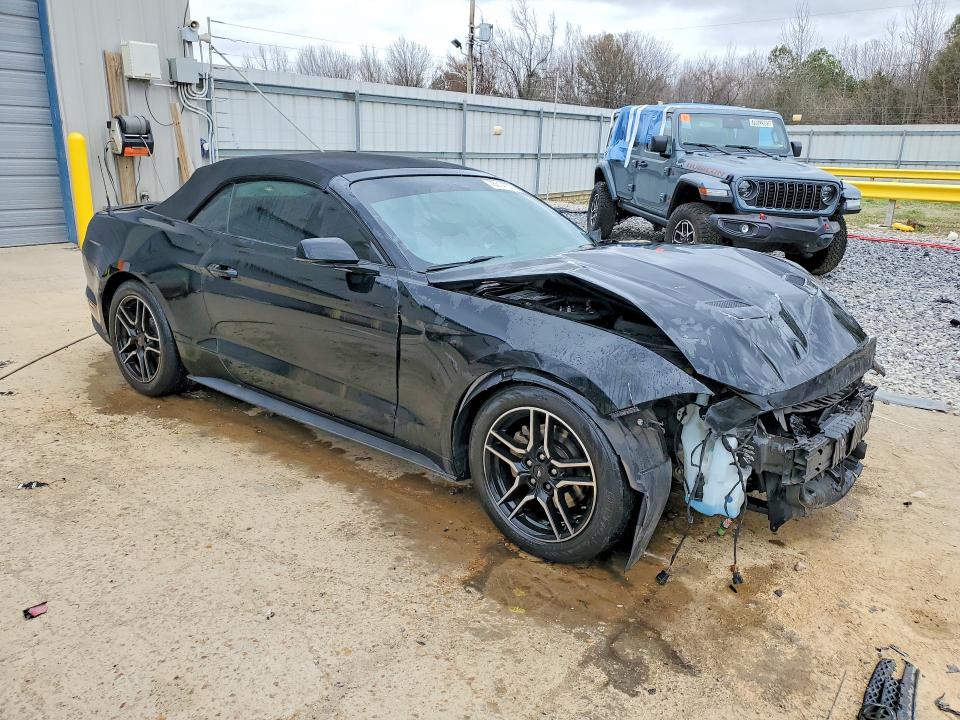 Продажа на аукционе авто 2018 Ford Mustang, vin: 1FATP8UH0J5111231, номер лота: 78614105