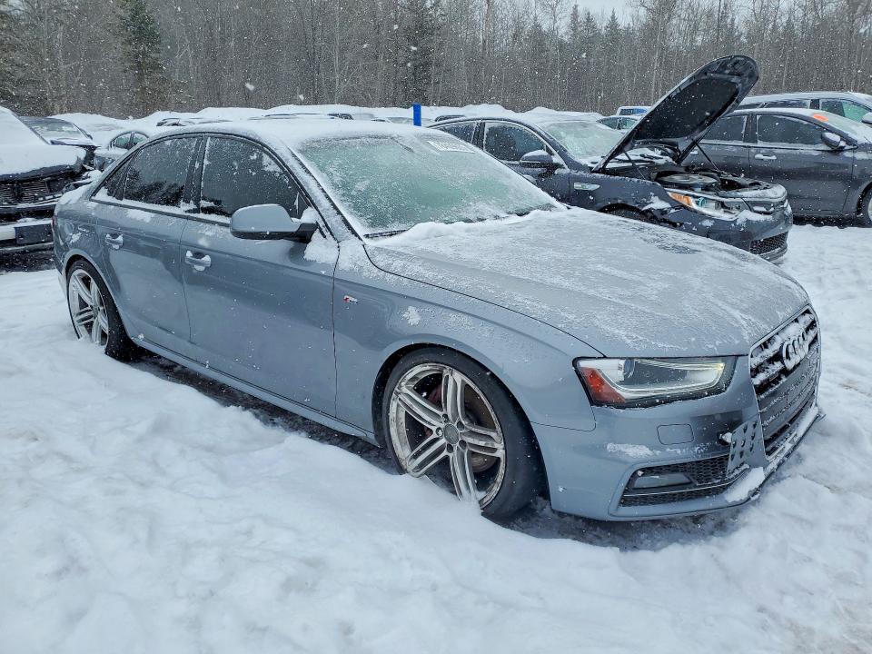 Продажа на аукционе авто 2015 Audi A4, vin: WAUBFCFLXFN027886, номер лота: 78409605