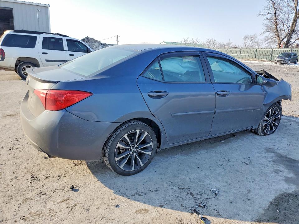 75619375 :رقم المزاد ، 2T1BURHE7HC876857 vin ، 2017 Toyota Corolla مزاد بيع
