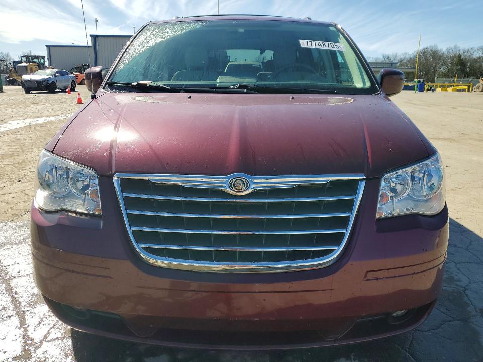 Продажа на аукционе авто 2008 Chrysler Town & Country, vin: 2A8HR54P88R737941, номер лота: 77748705