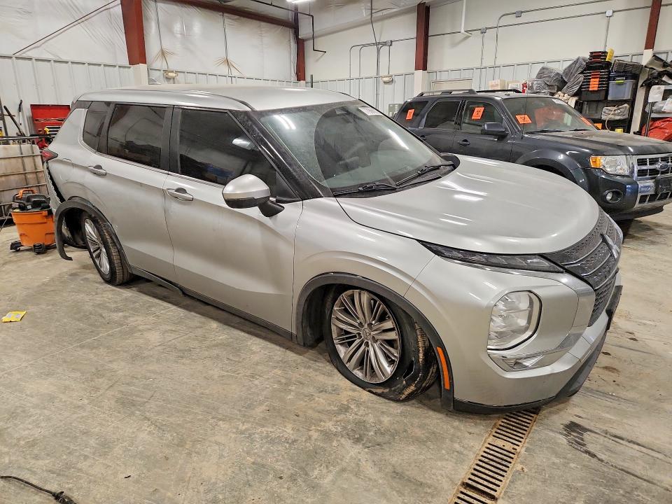Продаж на аукціоні авто 2022 Mitsubishi Outlander, vin: JA4J3TA89NZ014901, номер лоту: 77986975