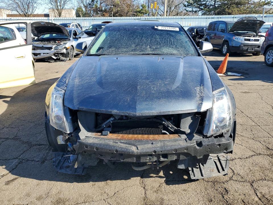77274395 :رقم المزاد ، 1G6DV5EP8B0117093 vin ، 2011 Cadillac Cts-v مزاد بيع