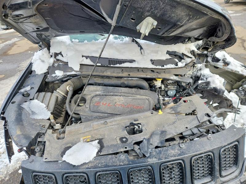 74578875 :رقم المزاد ، 3C4NJDBB8KT648636 vin ، 2019 Jeep Compass مزاد بيع