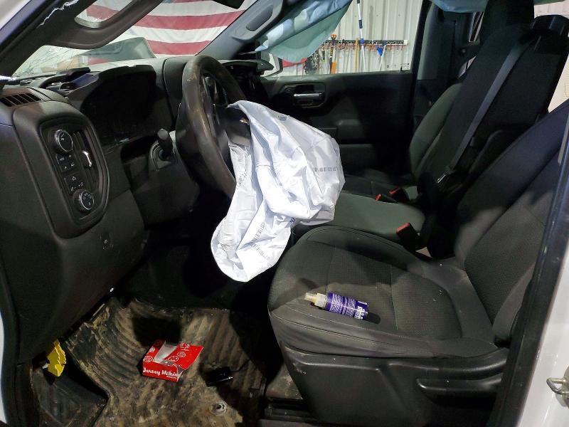 77601555 :رقم المزاد ، 3GCUYBEF1KG102859 vin ، 2019 Chevrolet Silverado مزاد بيع