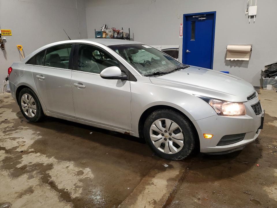 77129885 :رقم المزاد ، 1G1PF5SC3C7119988 vin ، 2012 Chevrolet Cruze مزاد بيع