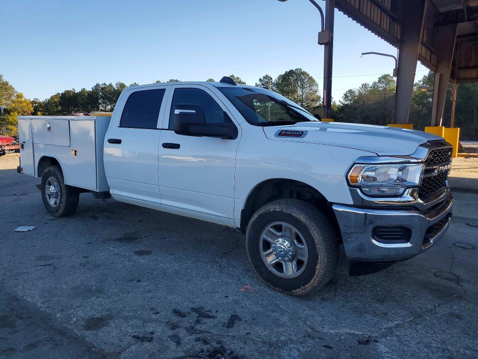 Продажа на аукционе авто 2024 Ram 2500, vin: 3C6UR5HL1RG193357, номер лота: 76902805