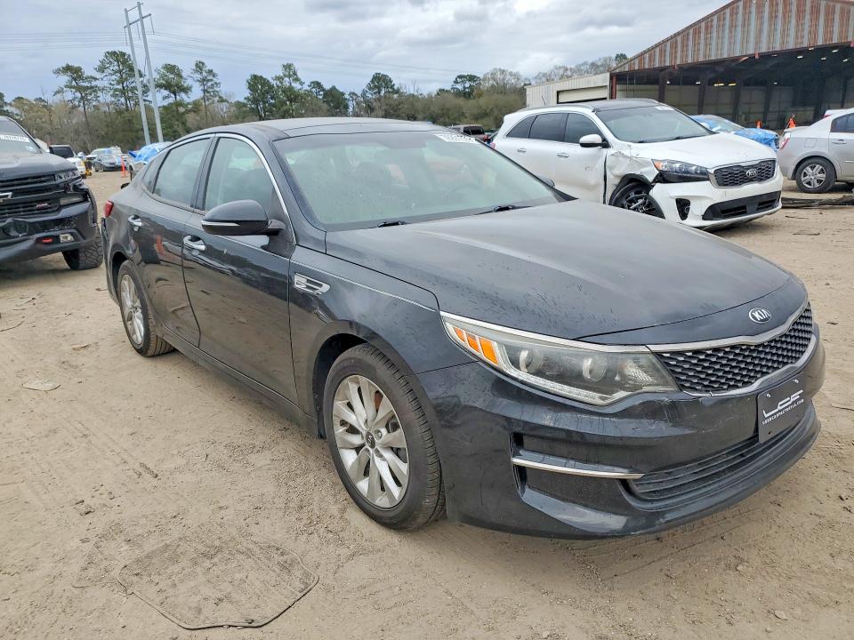 2017 Kia Optima მანქანა იყიდება აუქციონზე, vin: 5XXGU4L33HG150288, აუქციონის ნომერი: 78991655