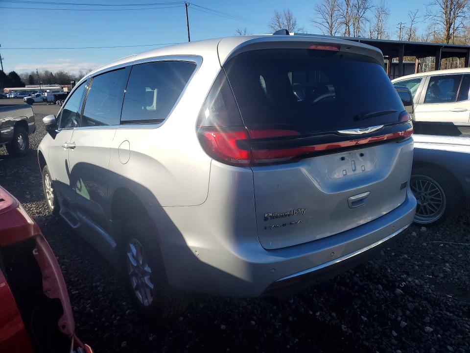 2023 Chrysler Pacifica მანქანა იყიდება აუქციონზე, vin: 2C4RC1BG8PR561724, აუქციონის ნომერი: 76674205