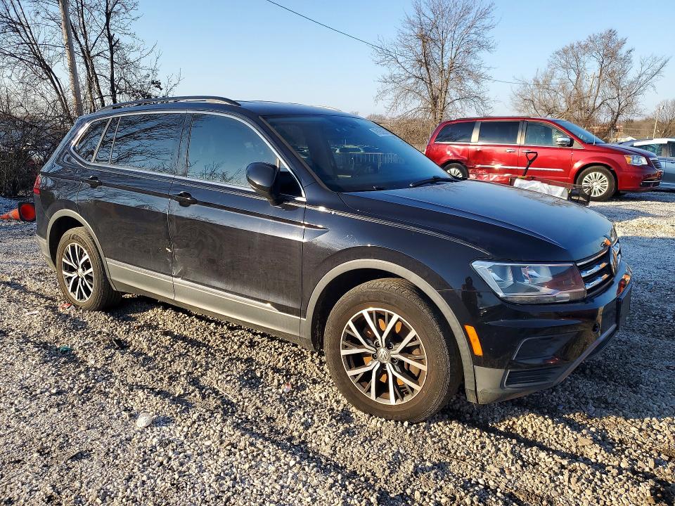 79155025 :رقم المزاد ، 3VV3B7AX7JM199818 vin ، 2018 Volkswagen Tiguan مزاد بيع