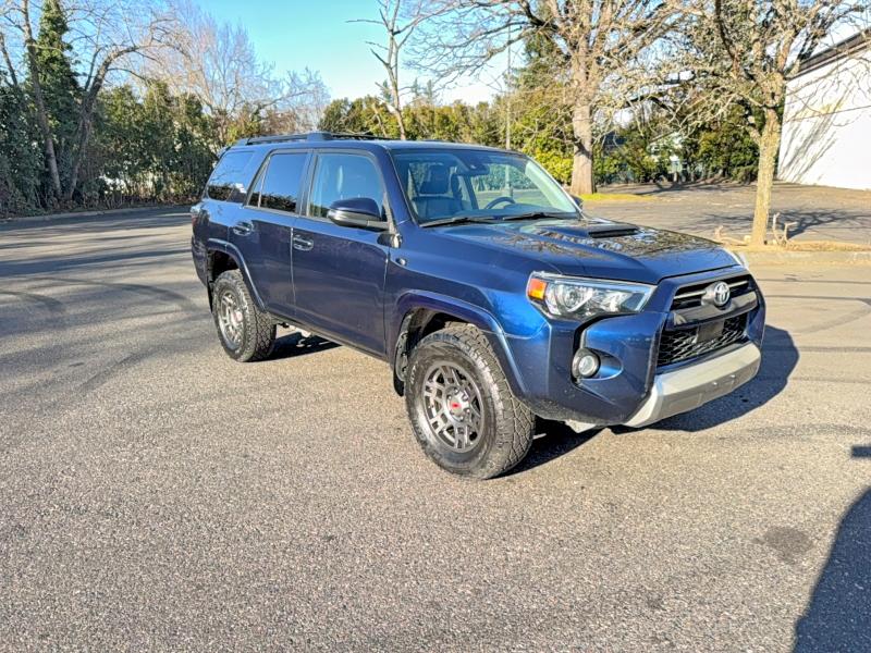76832125 :رقم المزاد ، JTEBU5JR0L5751769 vin ، 2020 Toyota 4runner Sr مزاد بيع