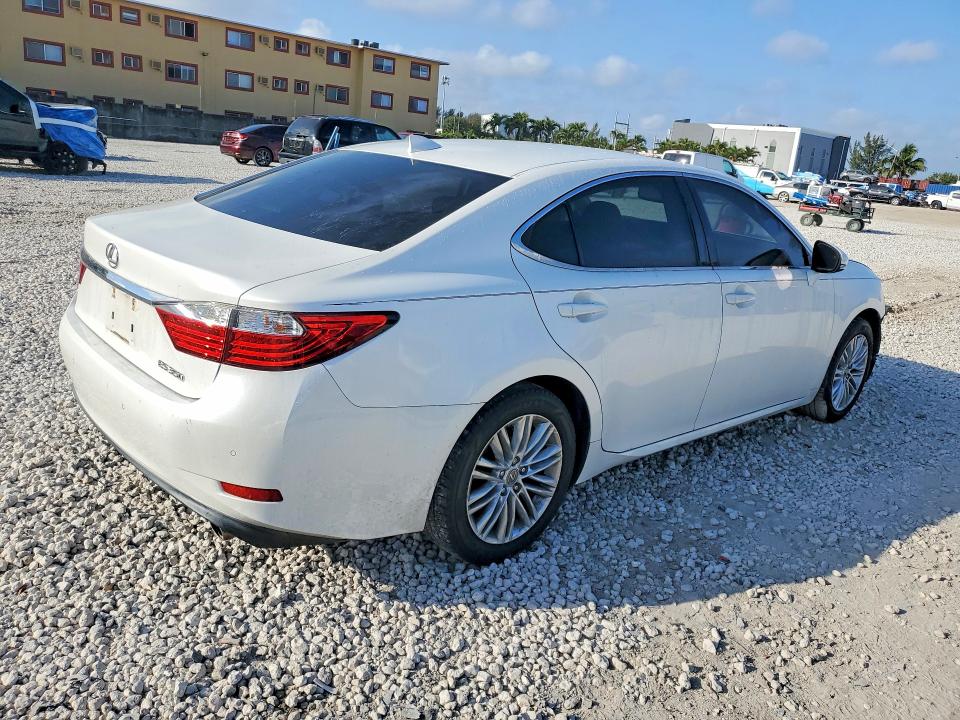 Продажа на аукционе авто 2015 Lexus Es 350, vin: JTHBK1GG4F2183247, номер лота: 79052695