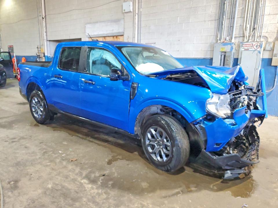 2025 Ford Maverick მანქანა იყიდება აუქციონზე, vin: 3FTTW8JA1SRB35184, აუქციონის ნომერი: 79370565