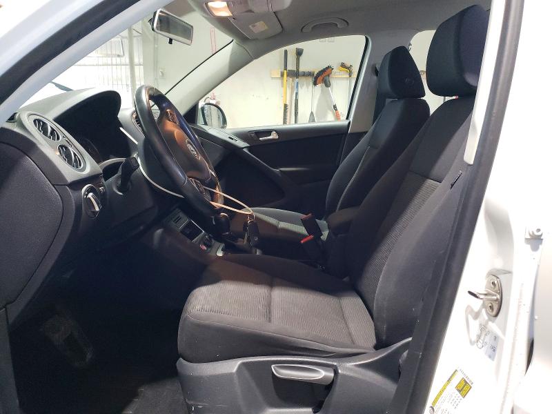 Продажа на аукционе авто 2017 Volkswagen Tiguan, vin: WVGBV7AX7HK050369, номер лота: 76470915