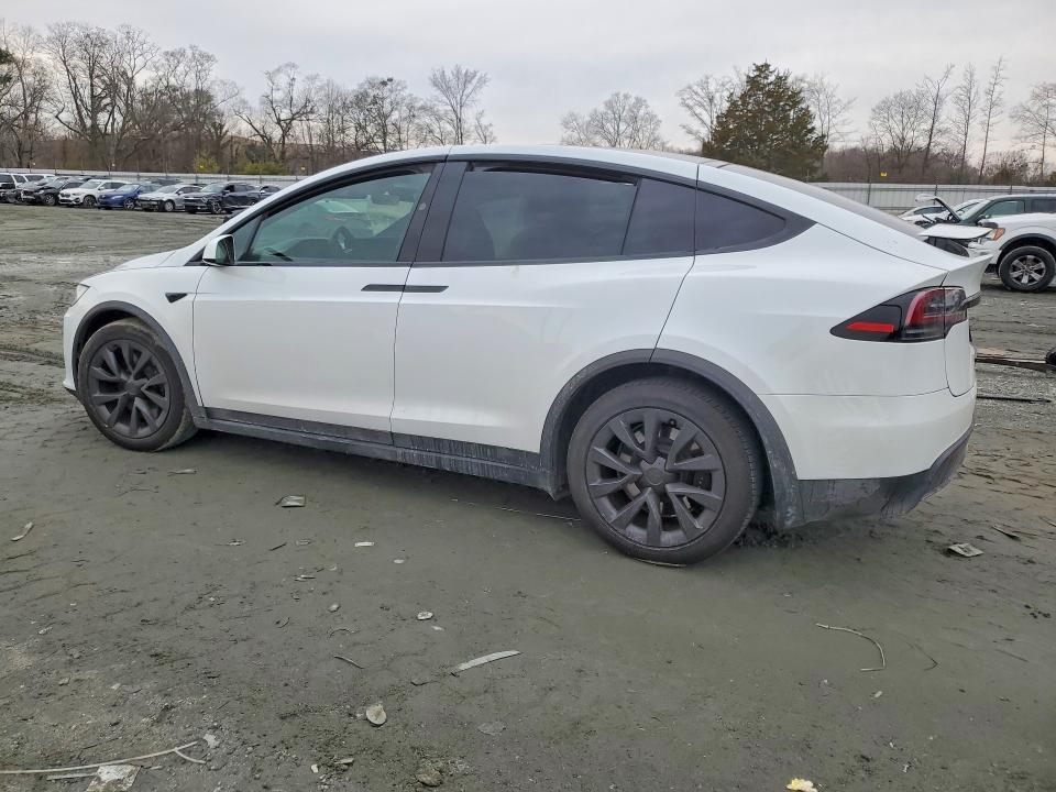 Продажа на аукционе авто 2023 Tesla Model X, vin: 7SAXCBE52PF397523, номер лота: 75787665