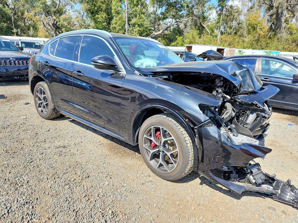 Продажа на аукционе авто 2020 Alfa Romeo Stelvio, vin: ZASPAKBNXL7C93246, номер лота: 77222935