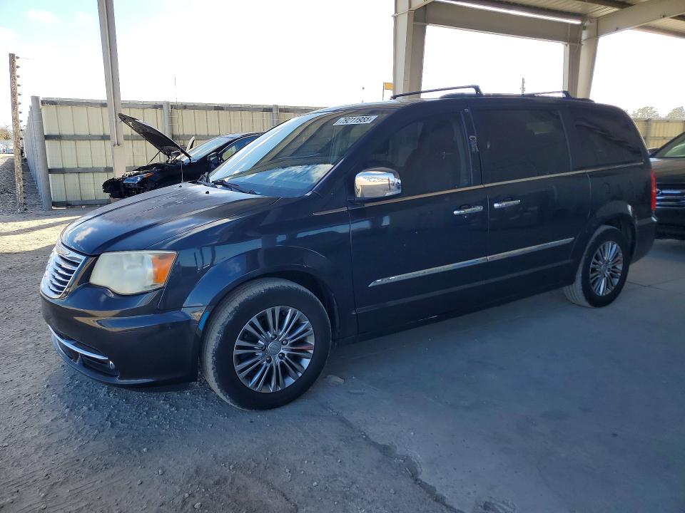 2014 Chrysler Town & Country მანქანა იყიდება აუქციონზე, vin: 2C4RC1CG1ER165291, აუქციონის ნომერი: 79211955