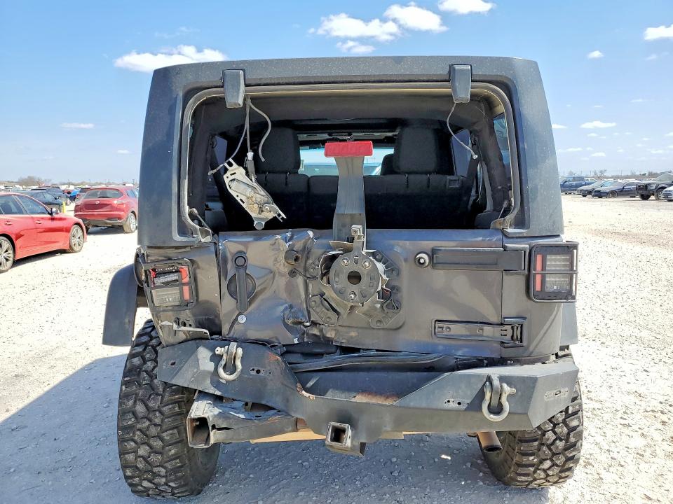 2014 Jeep Wrangler Unlimited მანქანა იყიდება აუქციონზე, vin: 1C4BJWDG5EL299734, აუქციონის ნომერი: 78273435